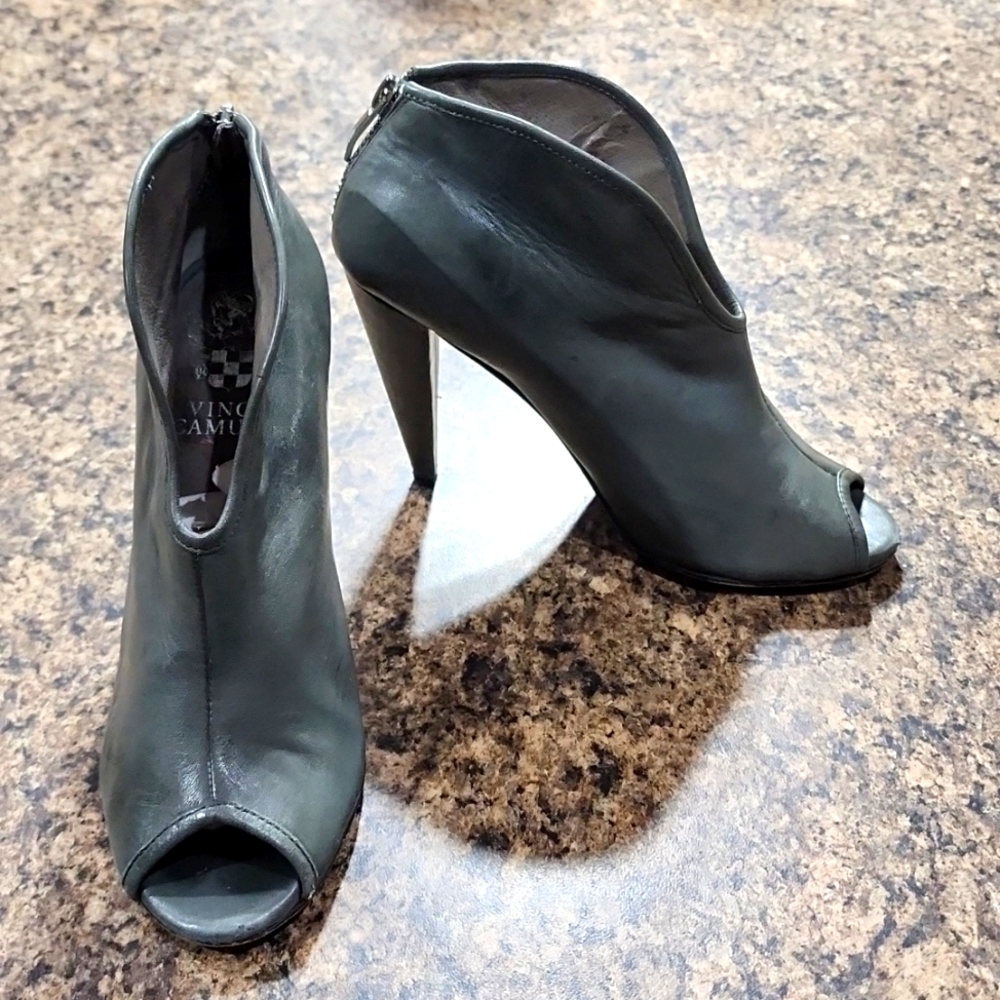 Vince Camuto peep toe Grey leather ankle heels.